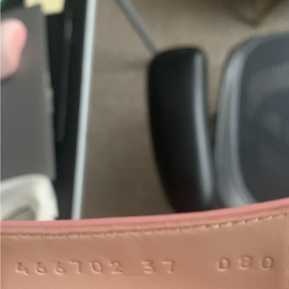 Gucci Horsebit Leather Loafers - Picture 9 of 9